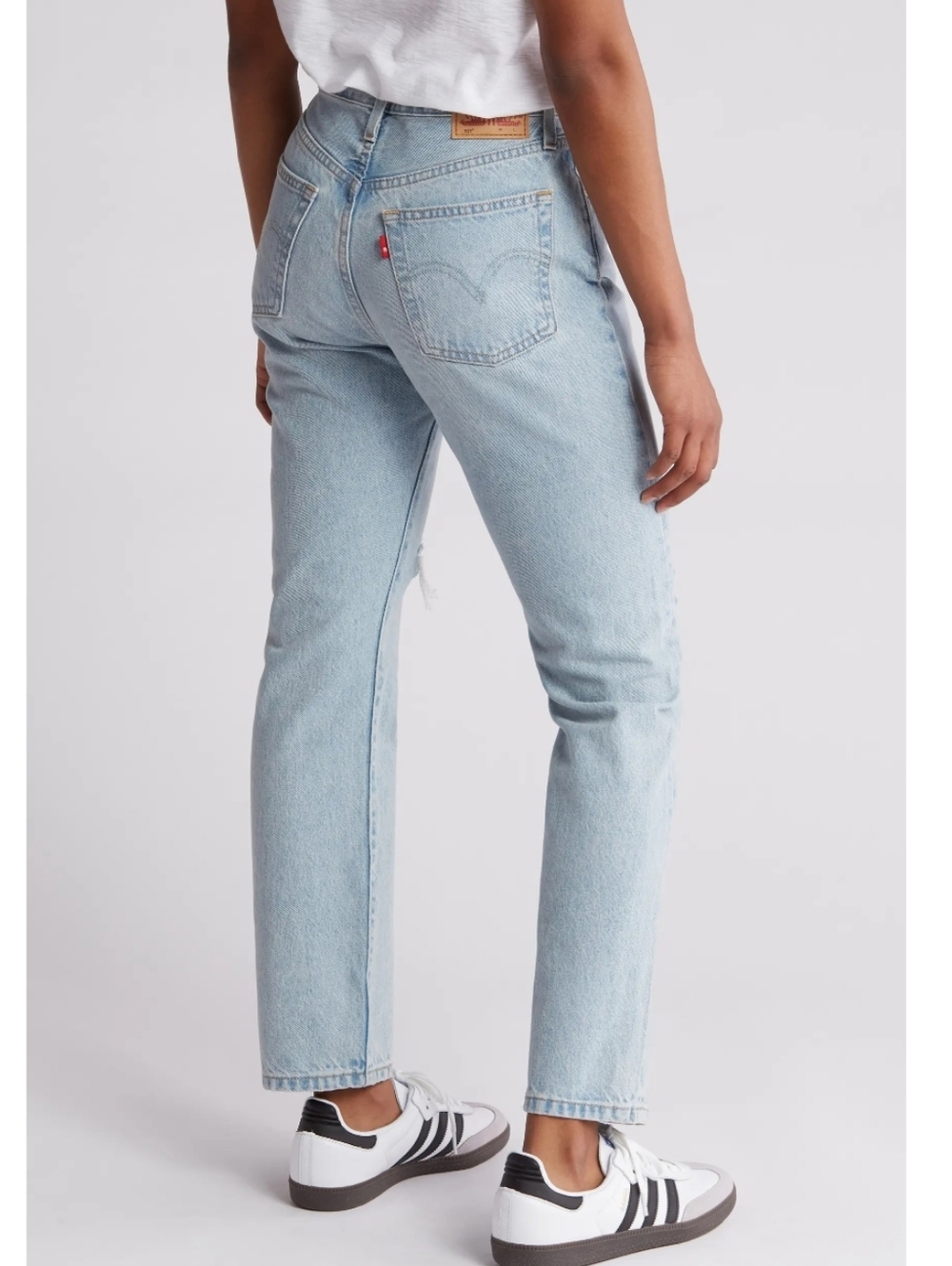 Levi's 501 Ripped High Waist Straight Leg Jeans NWT SZ 27 - Picture 2 of 12